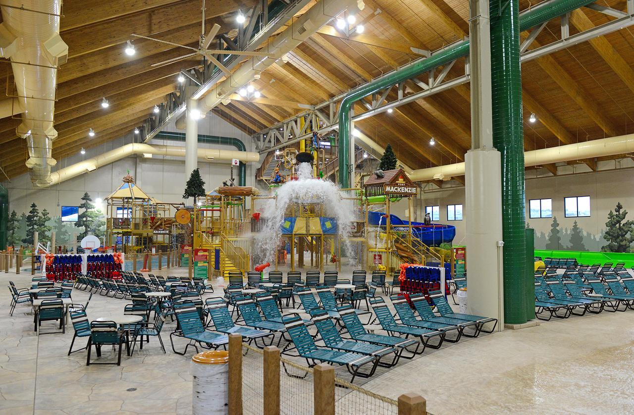 Great Wolf Lodge Colorado Springs Exterior photo