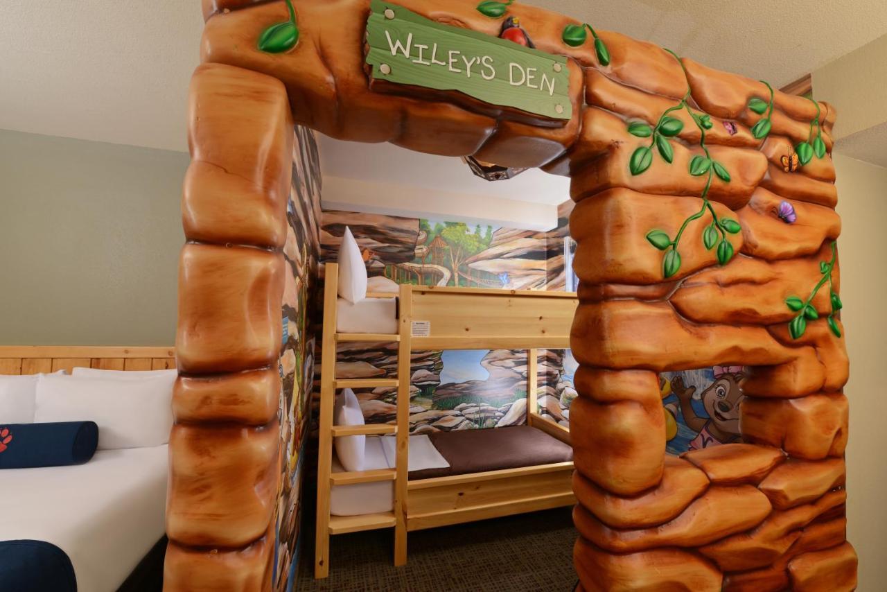 Great Wolf Lodge Colorado Springs Exterior photo